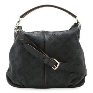 LOUIS VUITTON Black Shoulder Bag
